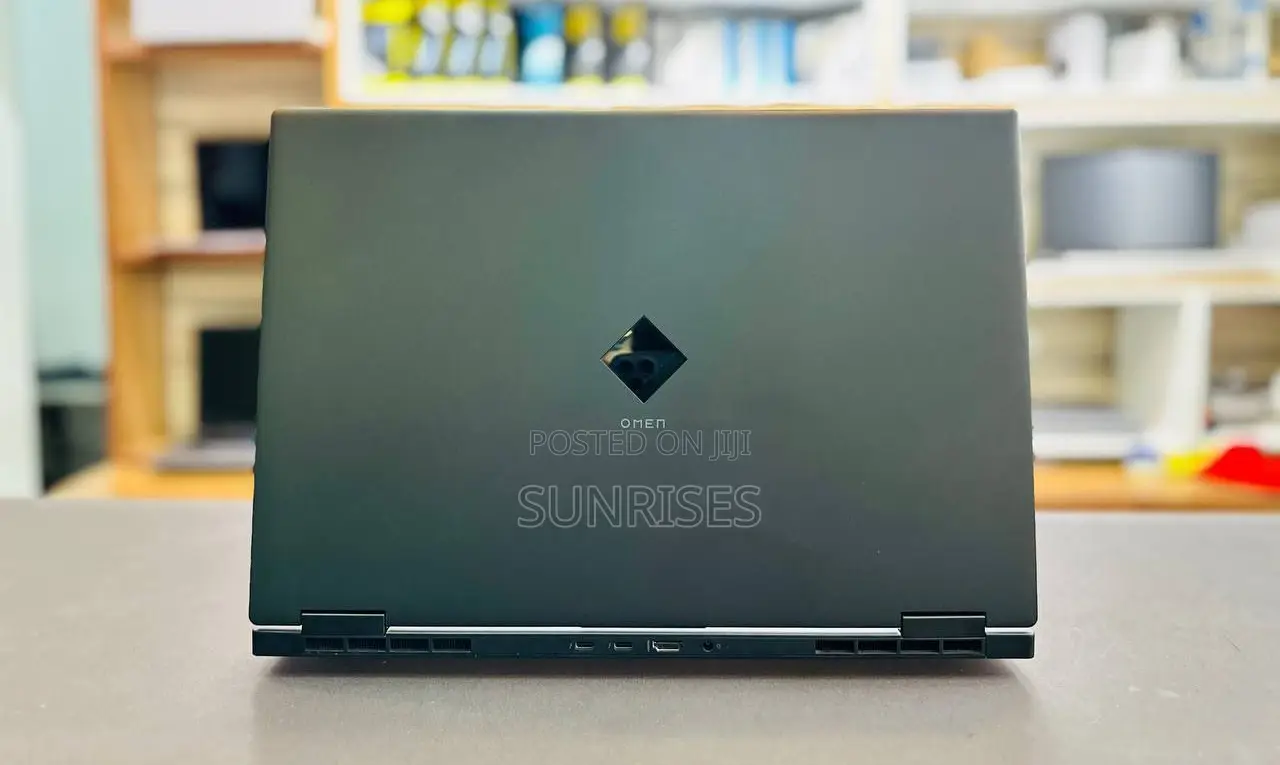 New Laptop HP Omen 16 16GB Intel Core I7 SSD 512GB