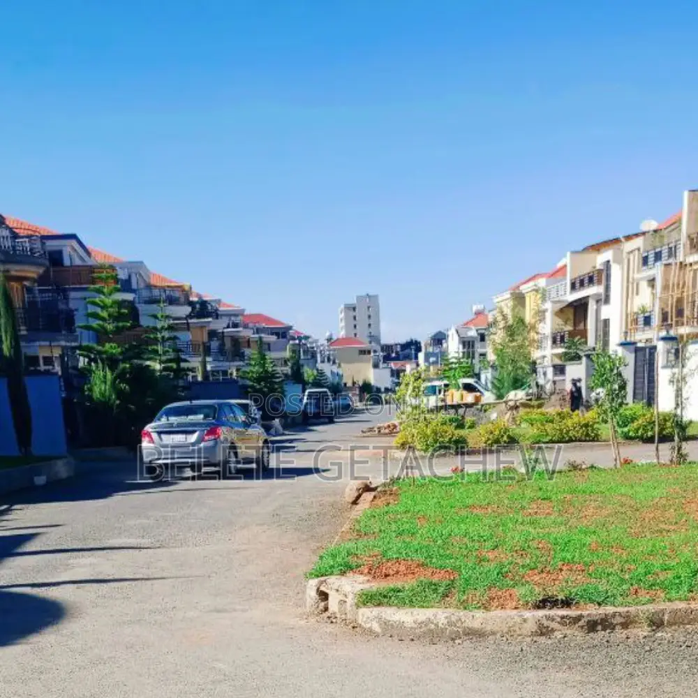 7bdrm House in Ayat G+2 Luxury, Yeka for sale