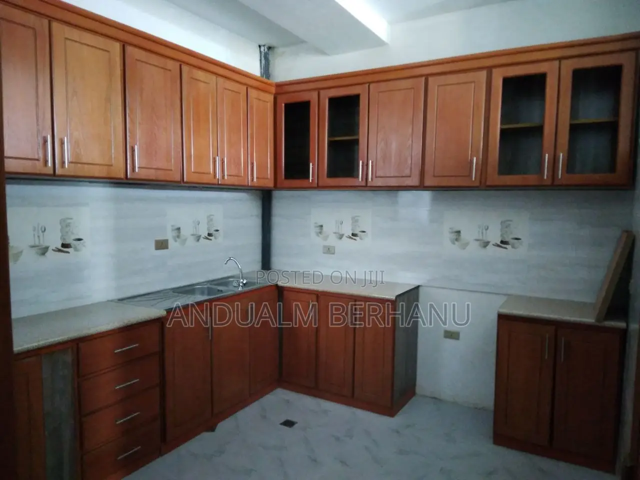 3bdrm Apartment in Bole for sale