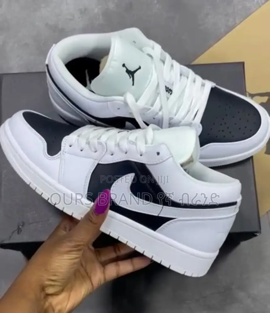 High Master Quality Jordan 1 Low Reverse Panda Shoes