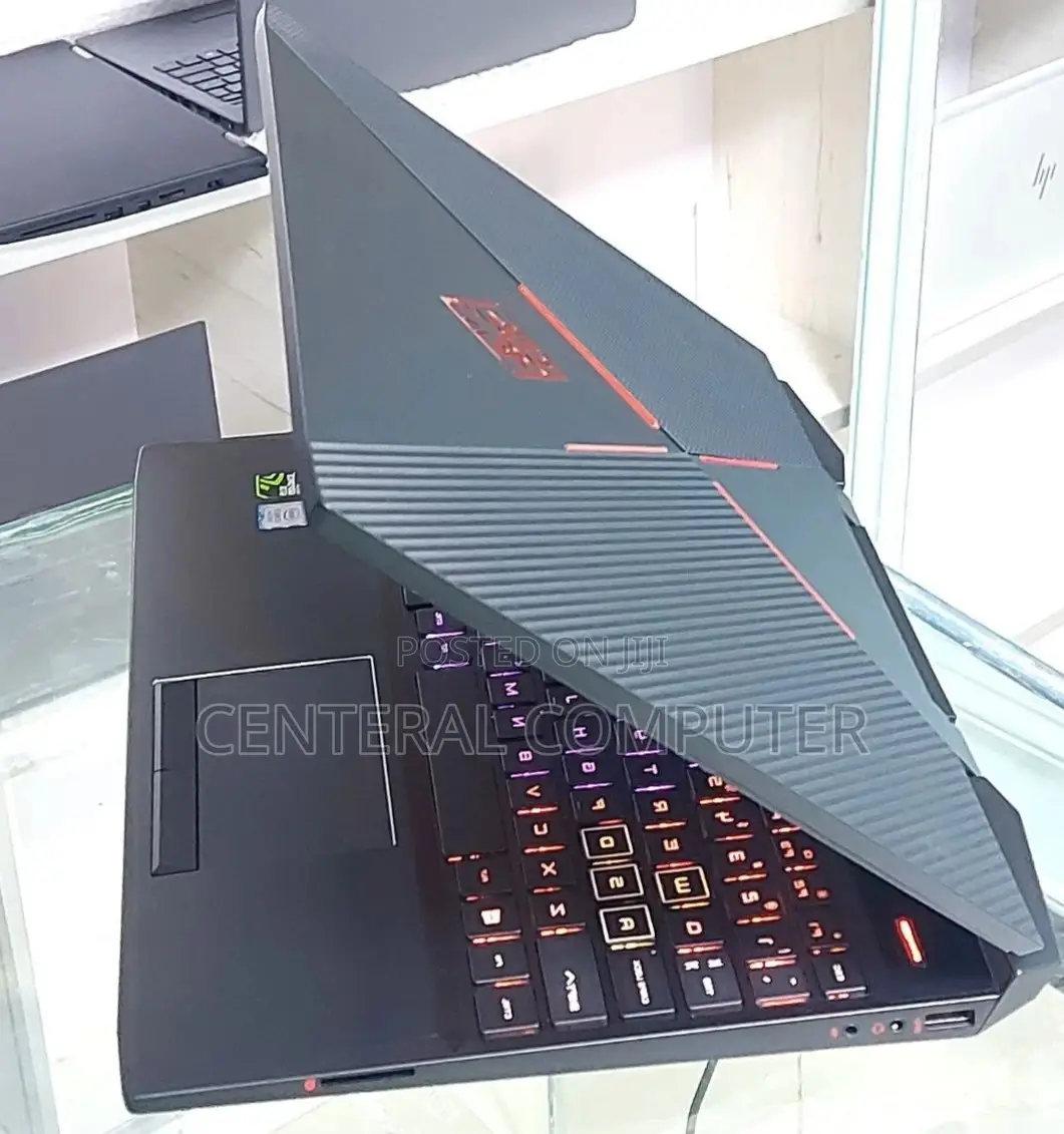 New Laptop HP Omen 15 16GB Intel Core I7 SSD 512GB