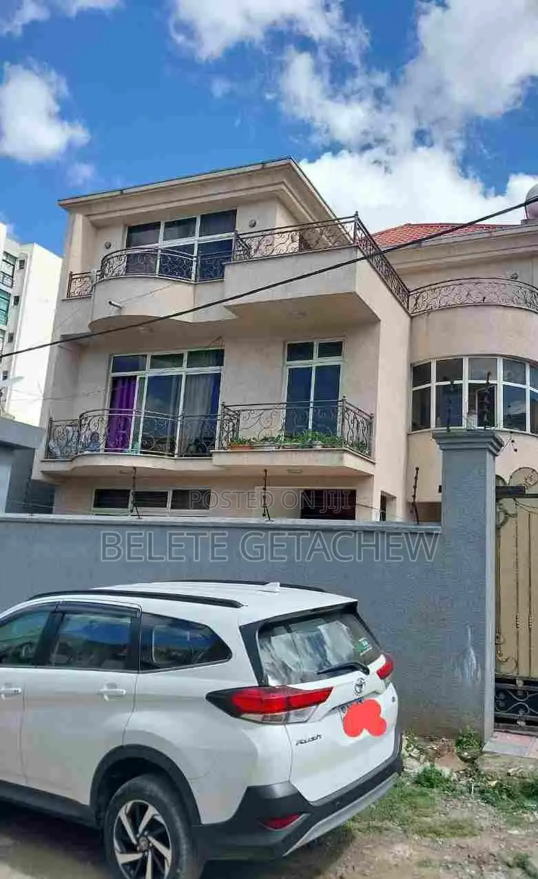 7bdrm House in Semit, B+G+2 Luxury, Bole for sale