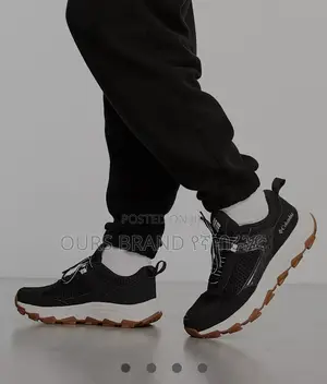 Colombia Sneakers High Master Quality