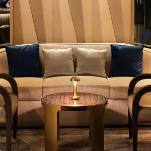 Super Luxury Rechargeable LED Table Lamp