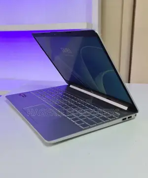 Laptop HP Stream Notebook 8GB AMD Ryzen 5 SSD 512GB