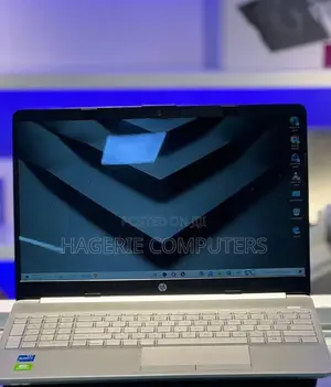 Photo - New Laptop HP 16GB Intel Core I5 SSD 512GB