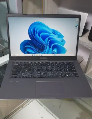 Laptop Asus VivoBook S551LB 8GB Intel Core I5 SSD 512GB