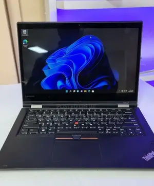 Photo - Laptop Lenovo ThinkPad Yoga 370 16GB Intel Core I5 SSD 512GB
