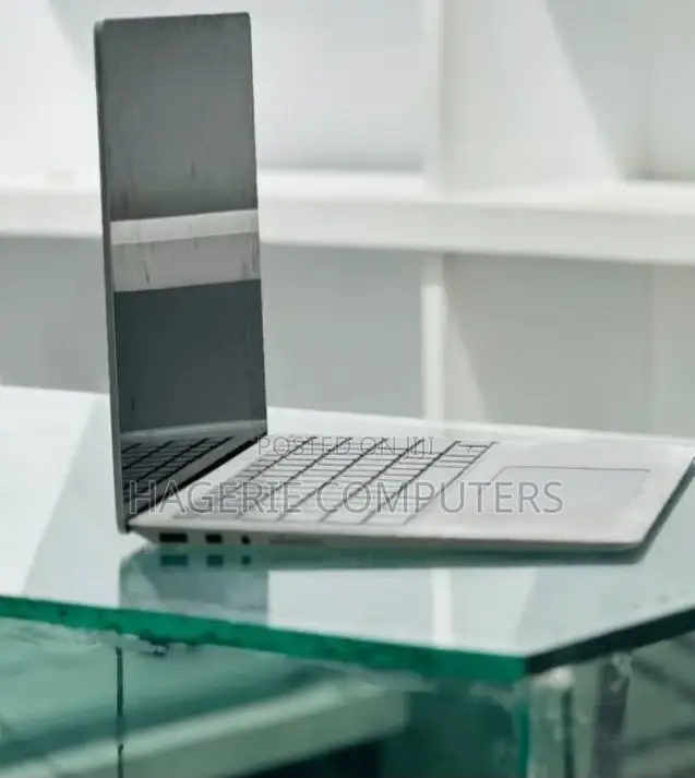 Laptop Microsoft Surface Laptop 2 16GB Intel Core I7 SSD 512GB