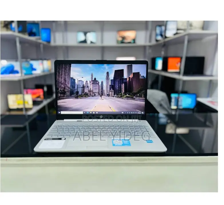 New Laptop HP Stream Notebook 8GB Intel Core I5 SSD 512GB