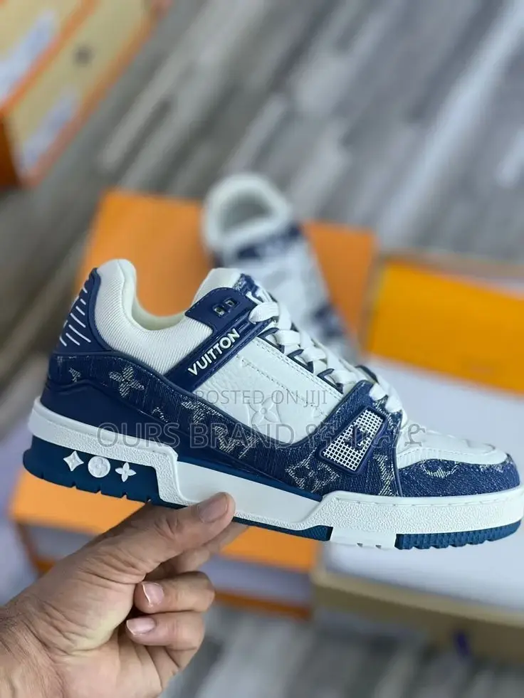 High Master Quality Louis Vuitton Trainer's Low Cut Shoes