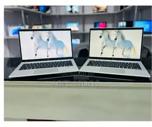 New Laptop HP EliteBook 830 16GB Intel Core I7 SSD 512GB