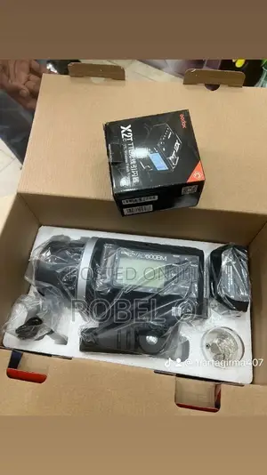 Photo - Godox Outdoor Flash 600bm