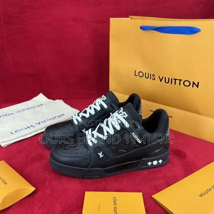 High Master Quality Louis Vuitton Trainer's Low Cut Shoes
