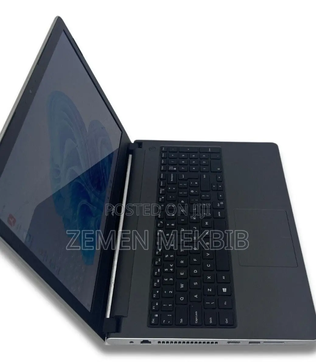 New Laptop Dell Inspiron 15 4GB Intel Core I5 HDD 500GB