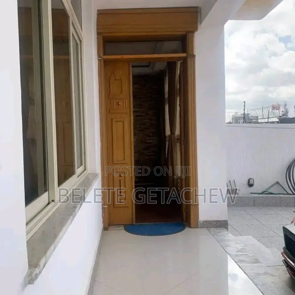 6bdrm House in Ayat G+1 With, Yeka for sale