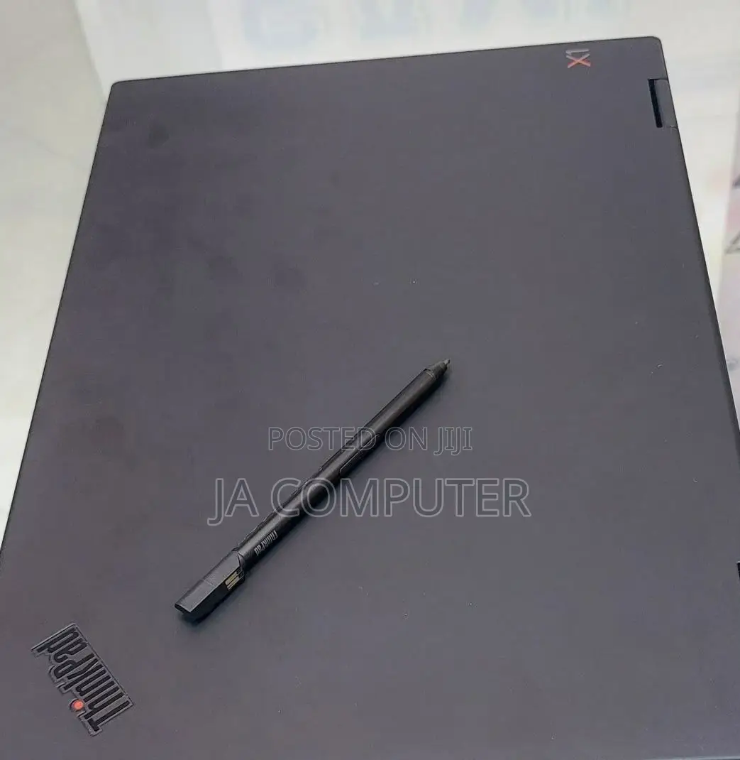 New Laptop Lenovo ThinkPad X380 Yoga 8GB Intel Core I7 SSD 512GB