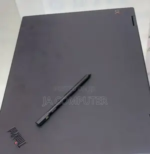 Photo - New Laptop Lenovo ThinkPad X380 Yoga 8GB Intel Core I7 SSD 512GB