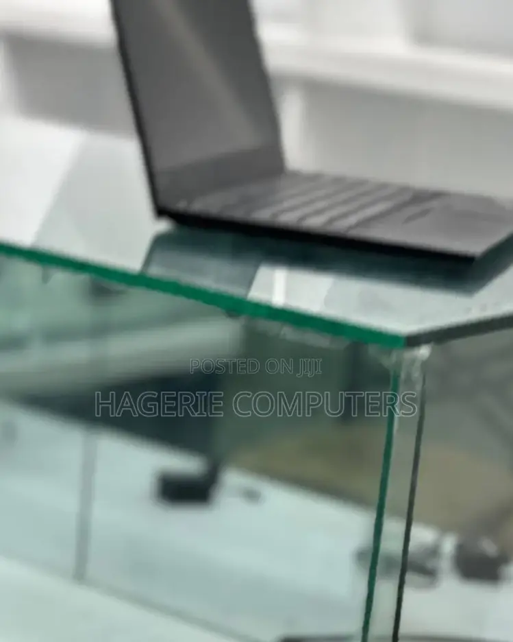 New Laptop Lenovo 16GB AMD Ryzen 7 SSD 512GB