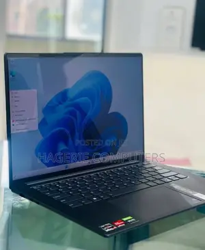 Photo - New Laptop Lenovo 32GB AMD Ryzen 9 SSD 1T