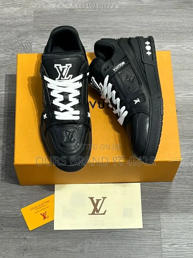 High Master Quality Louis Vuitton Trainer's Low Cut Shoes