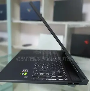 New Laptop HP 8GB AMD Ryzen 5 SSD 512GB