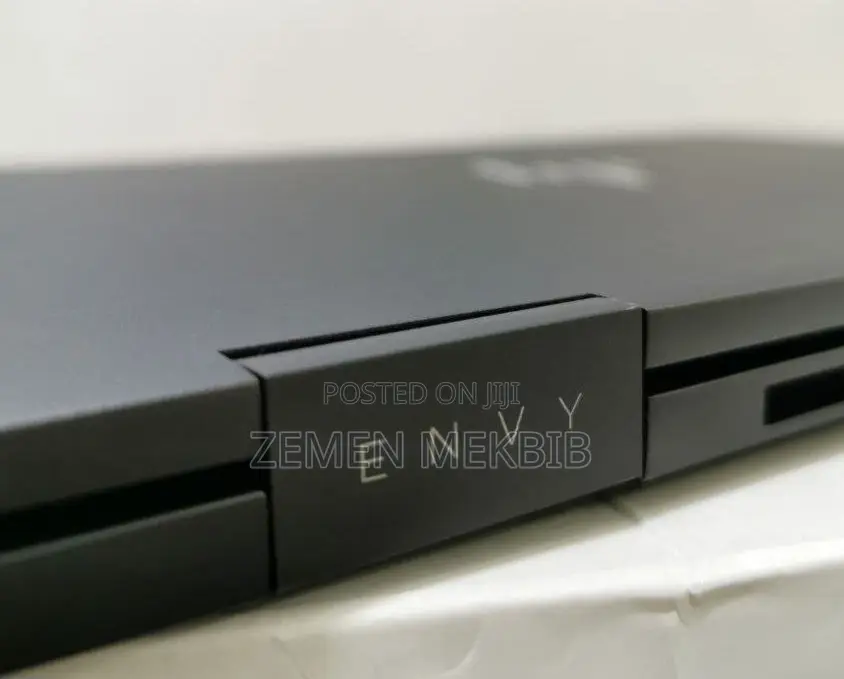 New Laptop HP Envy X360 16GB Intel Core I7 SSD 512GB