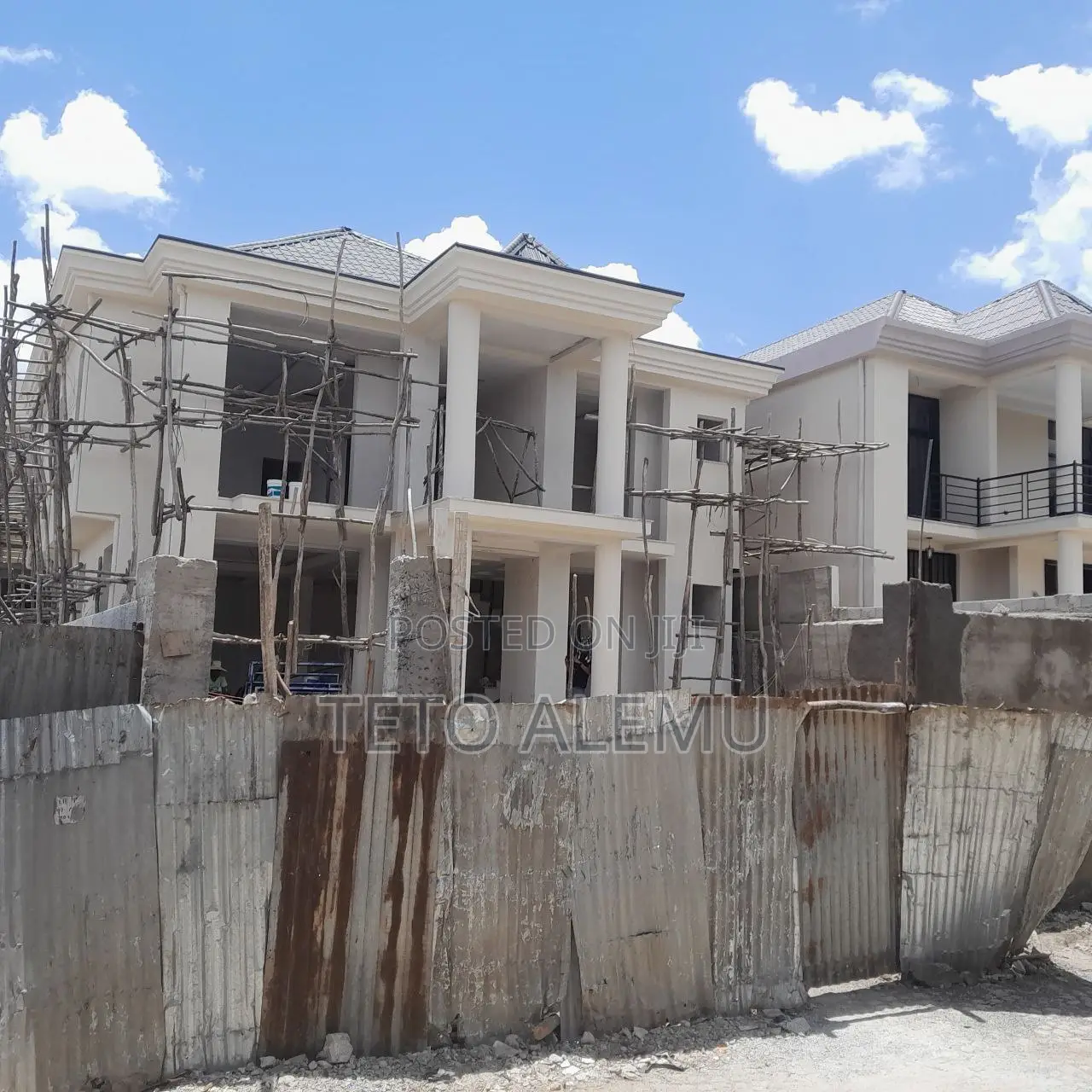 6bdrm House in የሚሸጥ ቤት መገናኛ አካባቢ, Yeka for sale