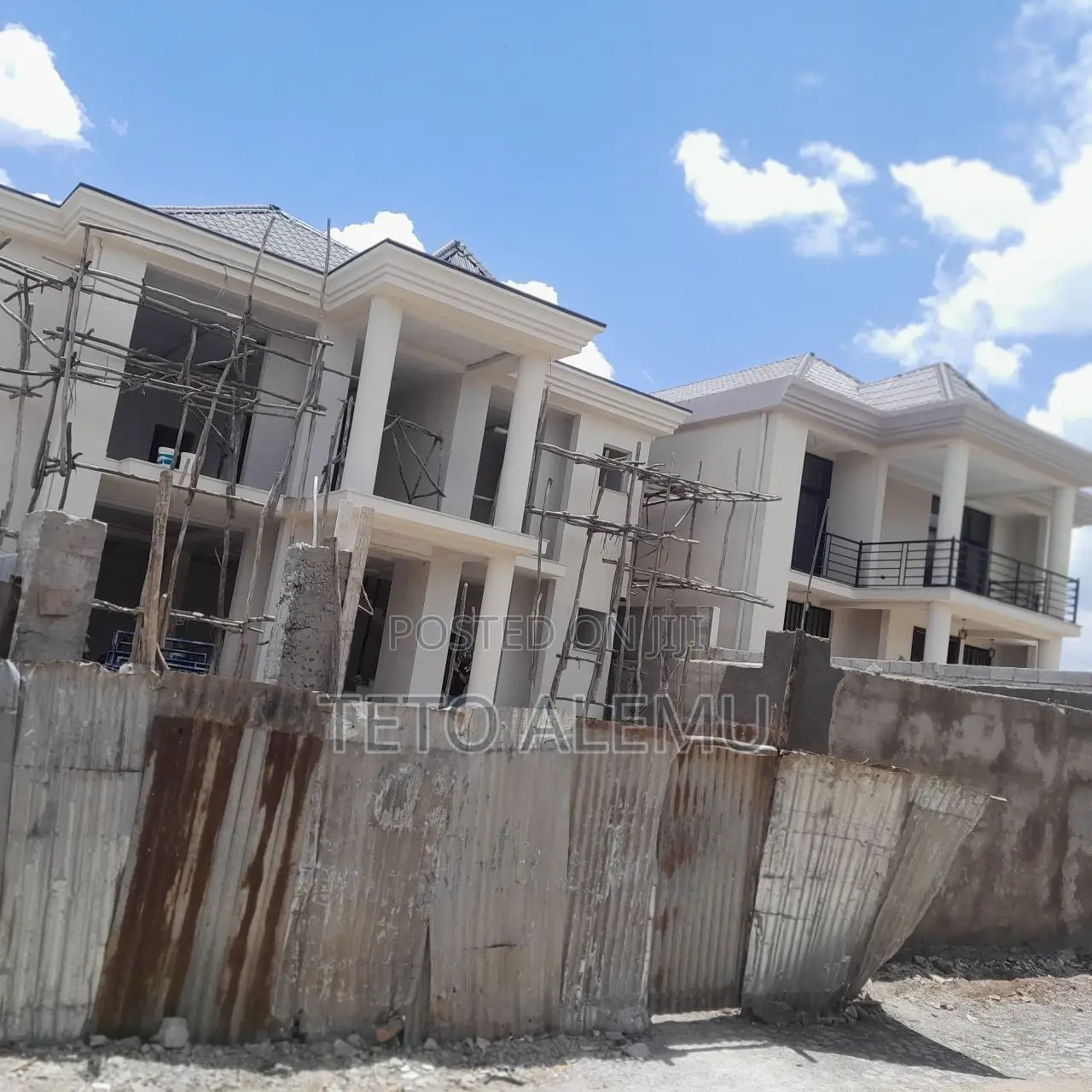 6bdrm House in የሚሸጥ ቤት መገናኛ አካባቢ, Yeka for sale