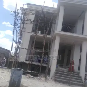 6bdrm House in የሚሸጥ ቤት መገናኛ አካባቢ, Yeka for sale