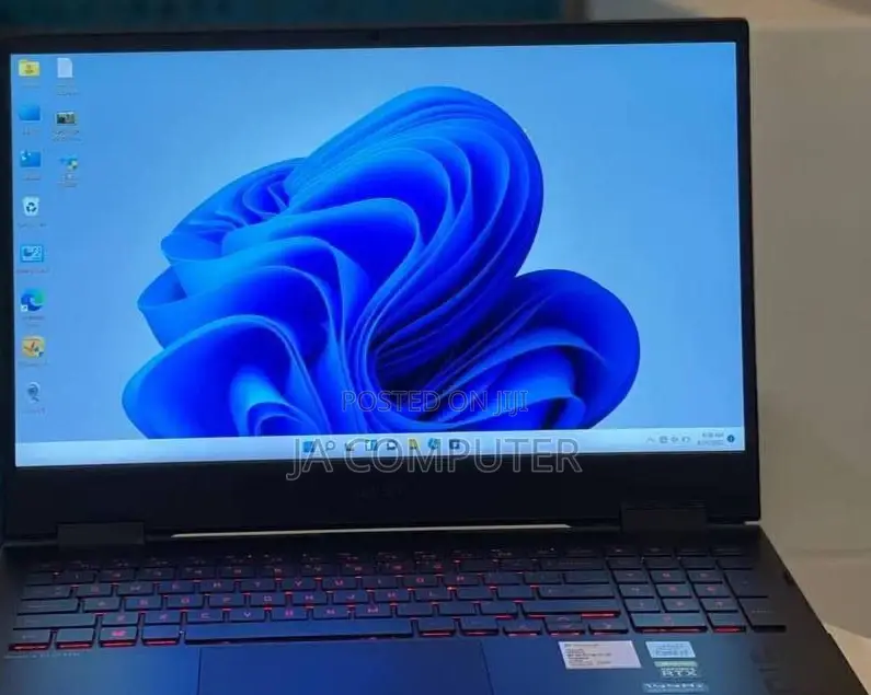 New Laptop HP Omen 16 16GB Intel Core I7 SSD 512GB