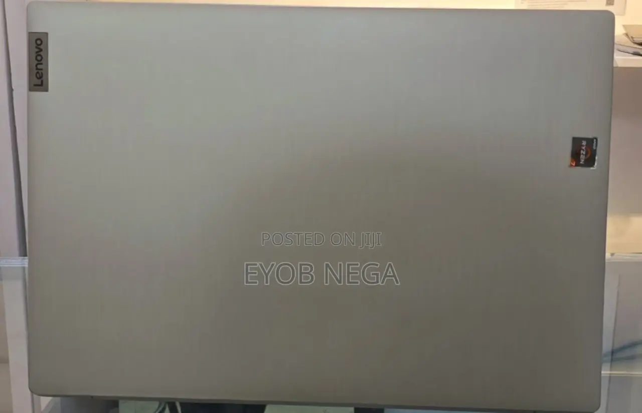 New Laptop Lenovo IdeaPad 1 8GB Intel Core I3 SSD 512GB