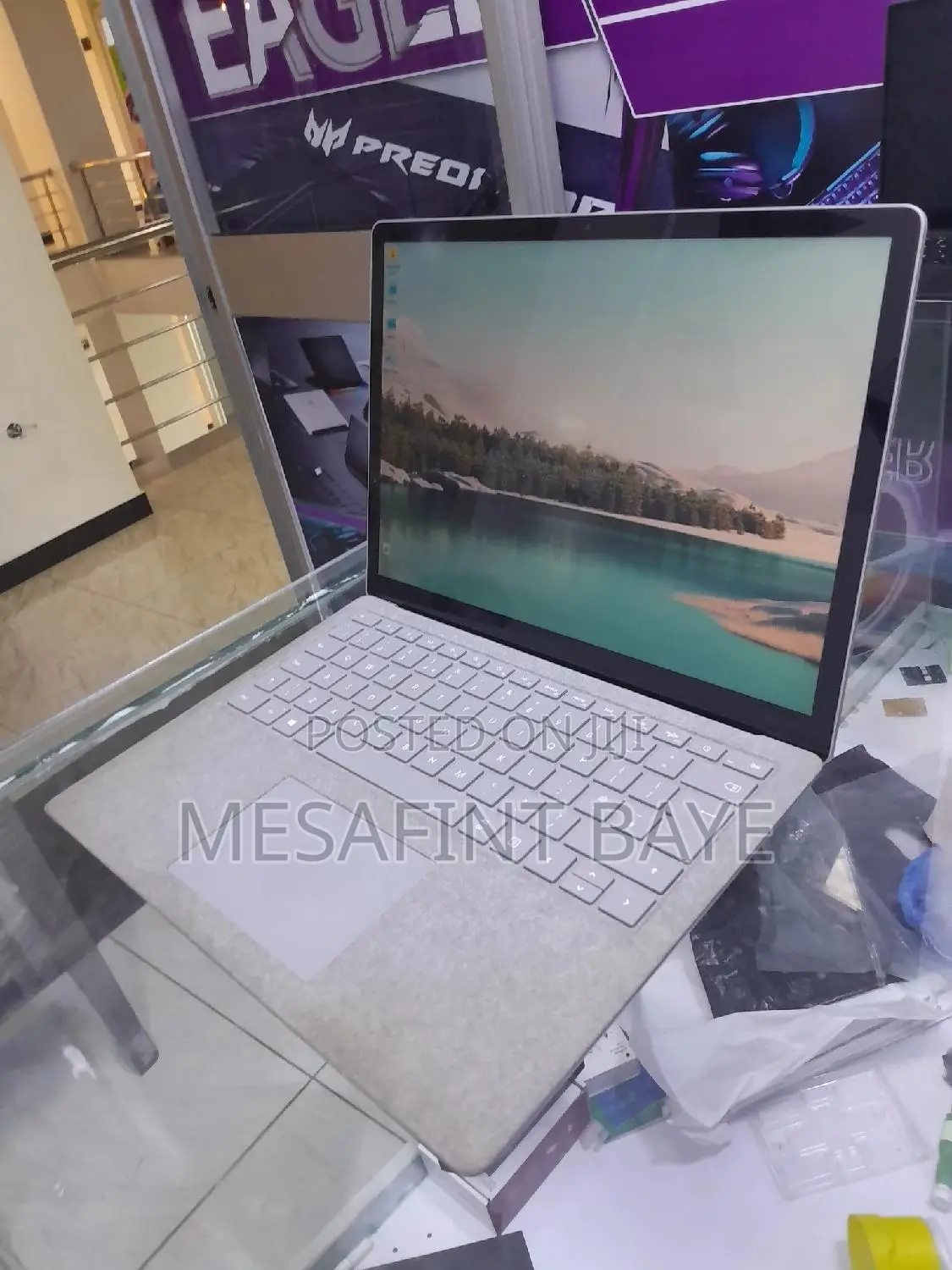 New Laptop Microsoft Surface 16GB Intel Core I7 SSD 512GB