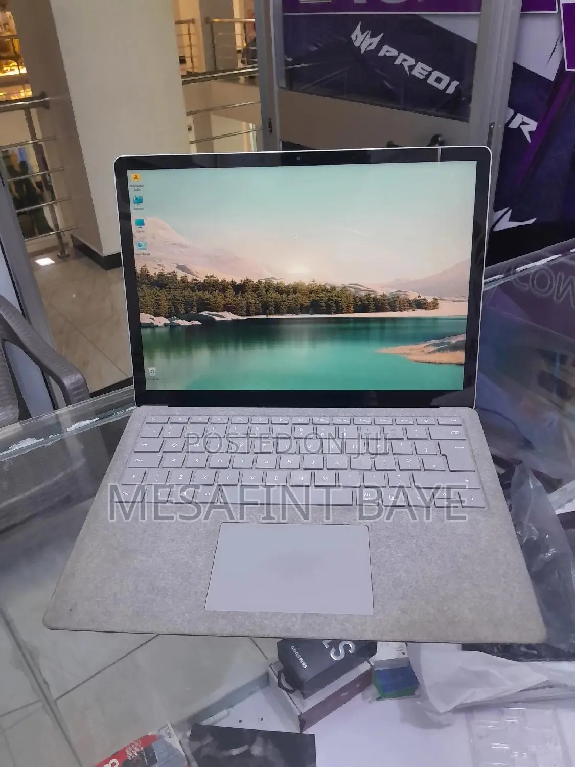 New Laptop Microsoft Surface 16GB Intel Core I7 SSD 512GB
