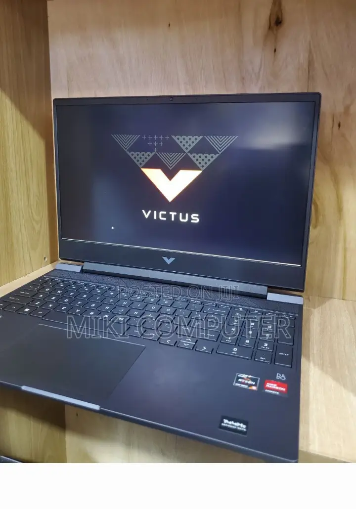 New Laptop HP Victus 15 16GB AMD Ryzen 5 SSD 512GB