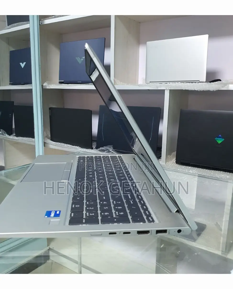 New Laptop HP EliteBook 850 G8 8GB Intel Core I5 SSD 512GB