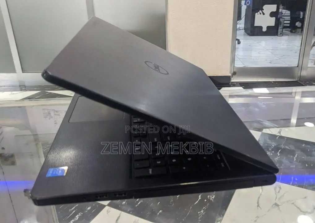 New Laptop Dell 4GB Intel Core I5 HDD 1T