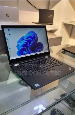New Laptop Lenovo ThinkPad Yoga 370 16GB Intel Core I5 SSD 512GB