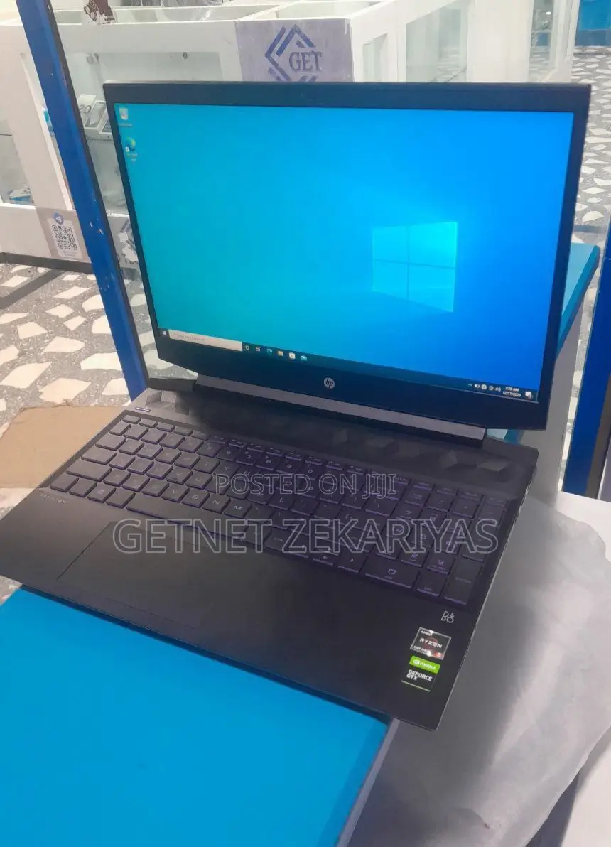 New Laptop HP Pavilion Power 15 8GB AMD Ryzen 5 SSD 512GB