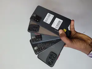 Photo - New Xiaomi Redmi Note 11 Pro 5G 256 GB Black