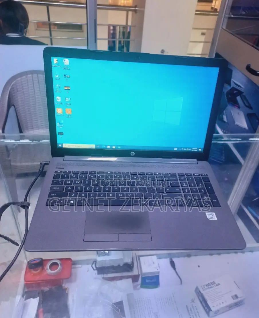 New Laptop HP Stream Notebook 8GB Intel Core I7 HDD 1T