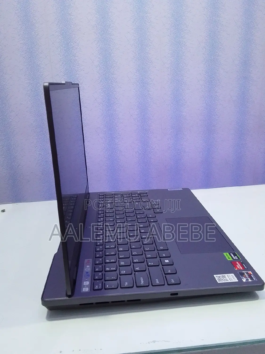 New Laptop Lenovo Legion 7 16GB AMD Ryzen 7 SSD 512GB
