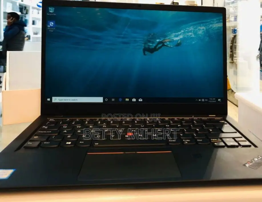 New Laptop Lenovo ThinkPad X1 Carbon 16GB Intel Core I7 SSD 512GB