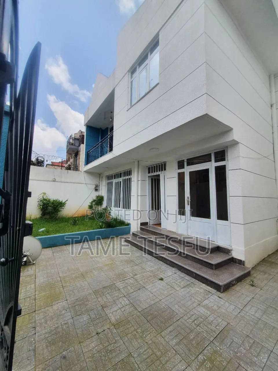 Furnished 5bdrm House in Figa Compound, Bole for sale