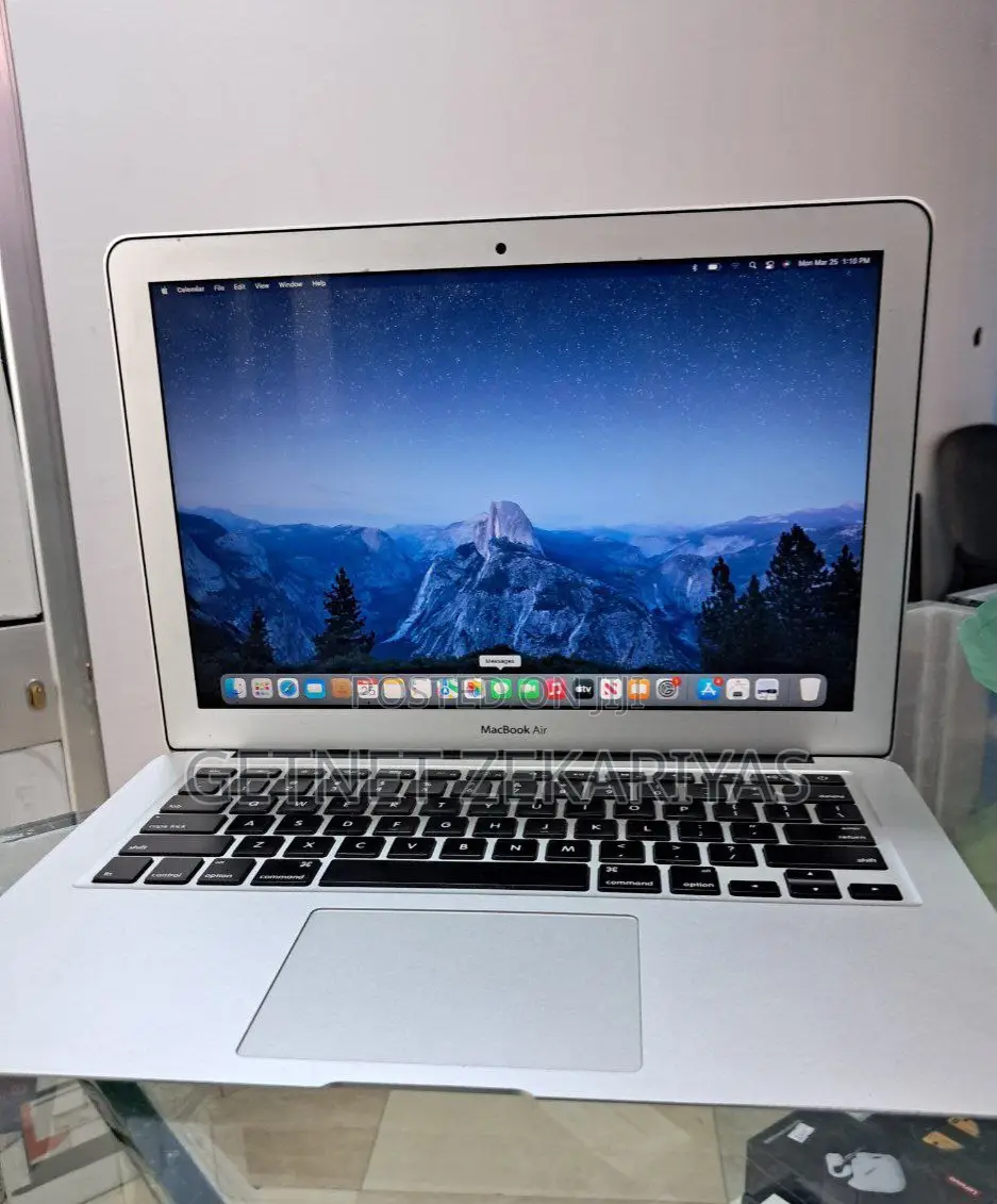 New Laptop Apple MacBook Air 2015 4GB Intel Core i7 SSD 512GB