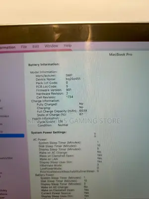 New Laptop Apple MacBook 2018 16GB Intel Core I7 SSD 512GB