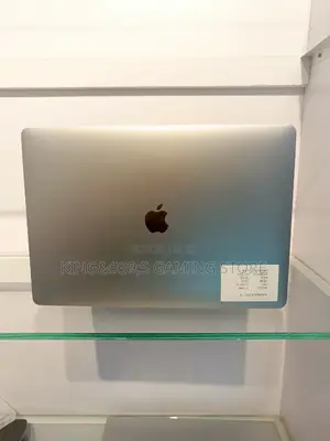 New Laptop Apple MacBook 2018 16GB Intel Core I7 SSD 512GB