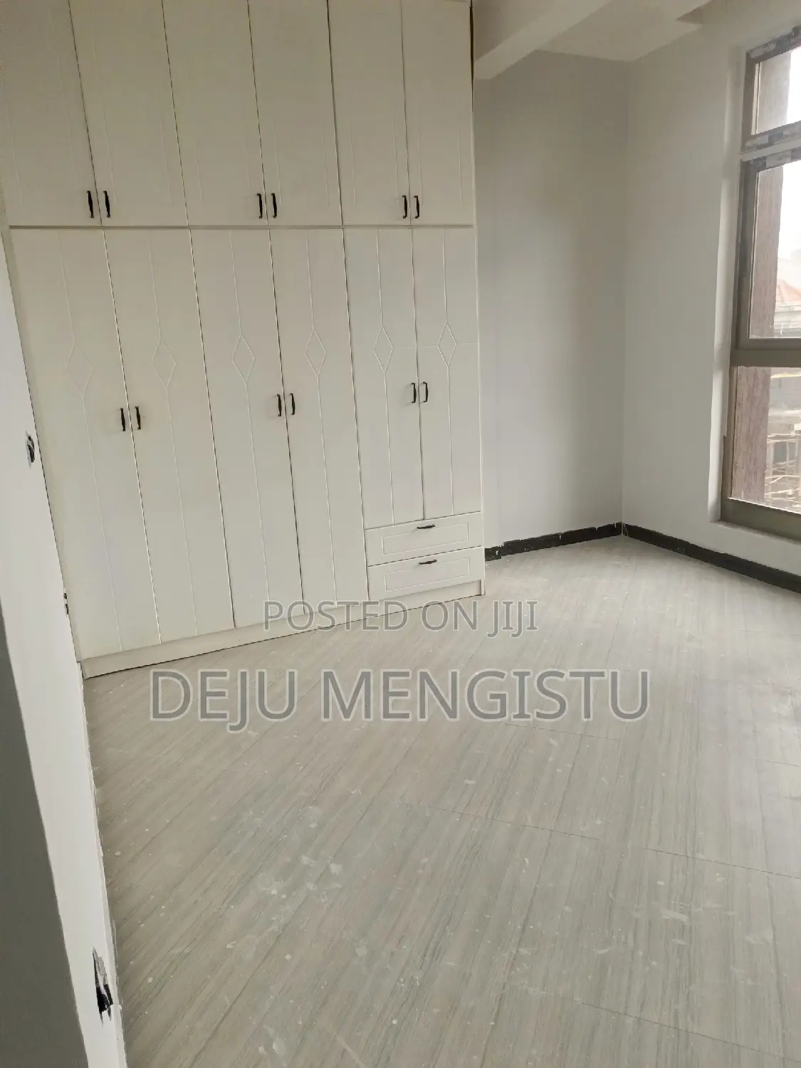 12bdrm House in ሰባ ሁለት(72), Bole for rent