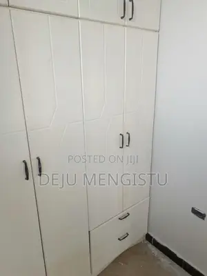 12bdrm House in ሰባ ሁለት(72), Bole for rent