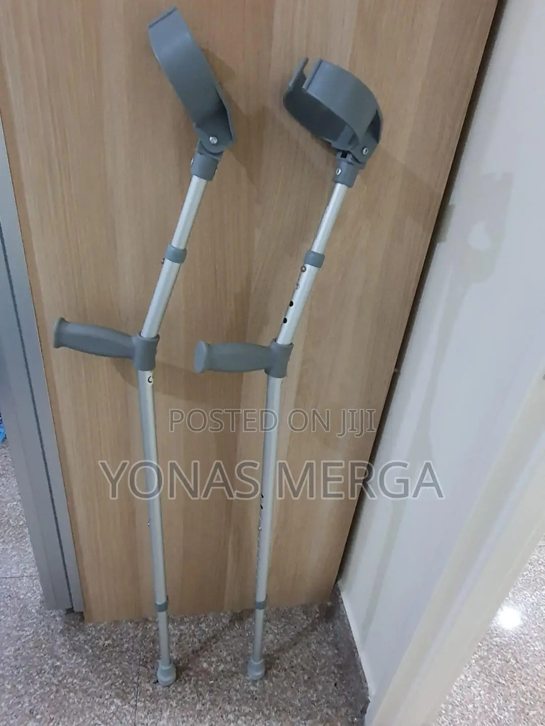 Crutches Health _Braces,Support Protection
Elbow Crutches